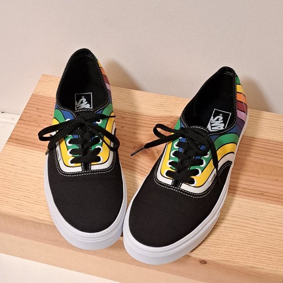 Vans Authentic Refract Black/True White/Multi Size US Men's 10 - Picture 1 of 12